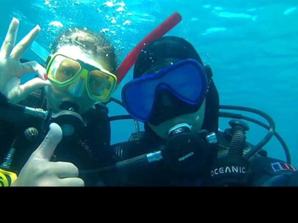 12075018_1056020661116543_6390090104378710051_n